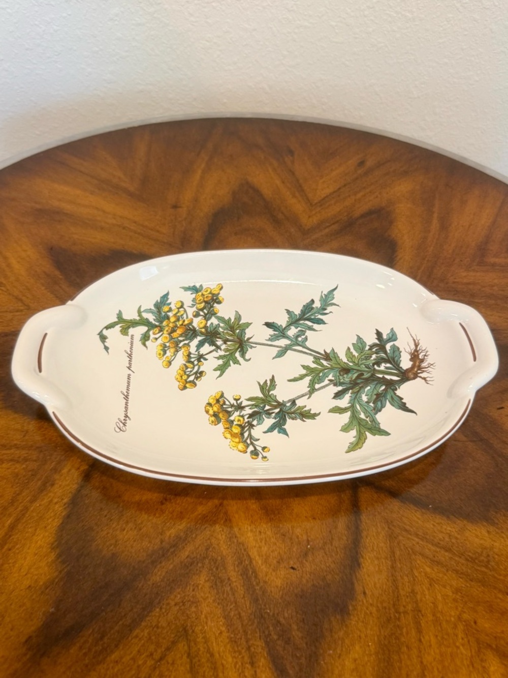 Villeroy And Boch Botanical 10” Porcelain Serving Dish - Picture 4 of 8